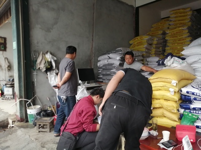 州畜牧技術推廣站強化飼料經營企業監管，保障畜牧漁業飼料安全
